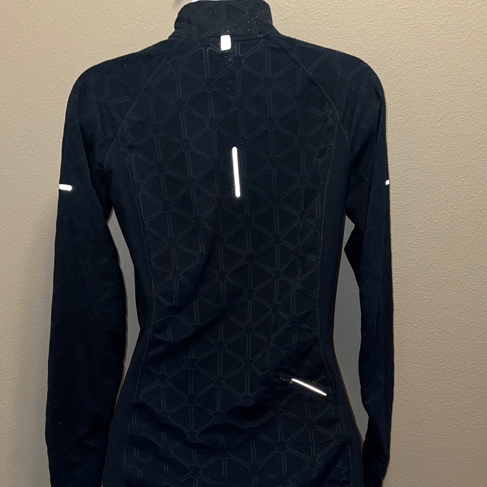Nike Women’s Dri-FIT Reflective Element Geometric 1/2 Zip Run Pullover Black M - Picture 6 of 13